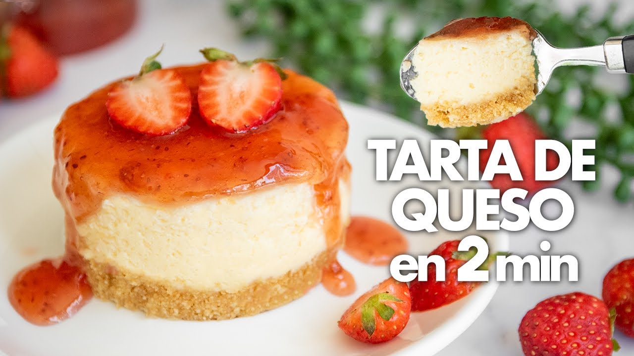 CHEESECAKE en MICROONDAS en 2 minutos 🍰🍓 | Tarta de Queso Sin Horno Fácil y Rápida