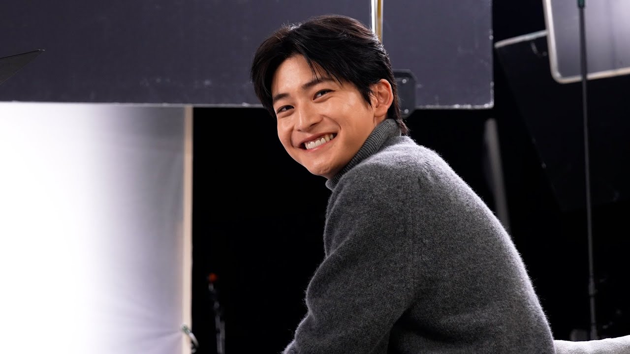 高橋文哉、ワイヤーアクション挑戦で「すごい楽しかったです！」　撮影中にはお茶目な笑顔も　『ベンザブロック』新TVCM「かぜの瞬間 銀のベンザ」篇