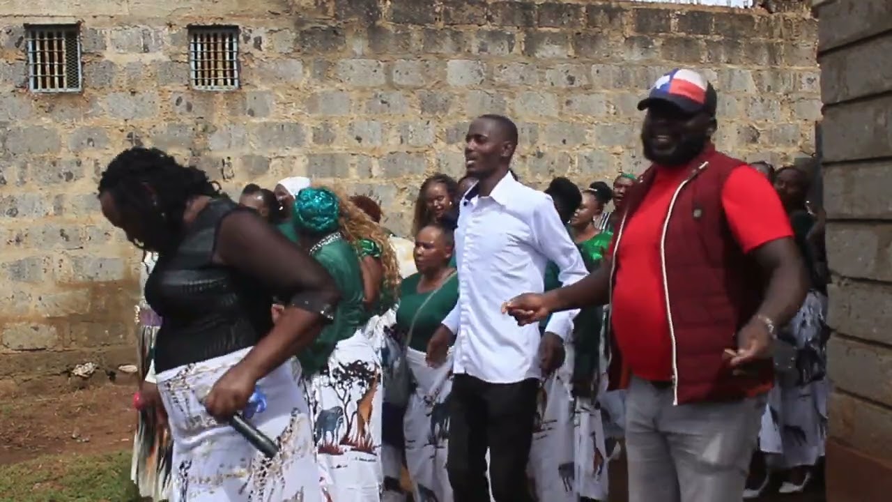 ENTRANCE PARENTAL BLESSINGS WITH KIKUYU NICE SONG
