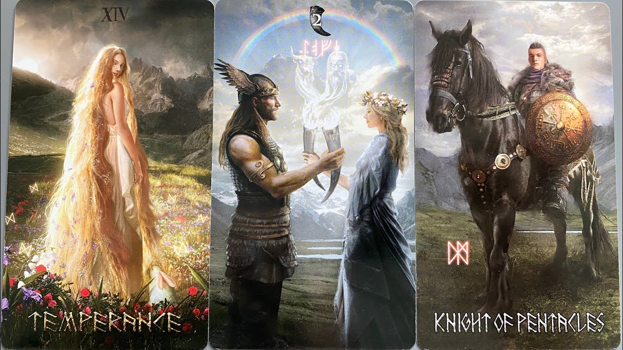 CE G&Acirc;NDEȘTE? CE SIMTE? CE INTENȚIONEAZĂ? Tarot interactiv