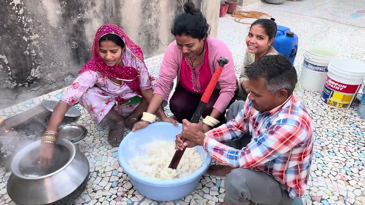 खिचिये बनाये मजे किए 🤣😂😂