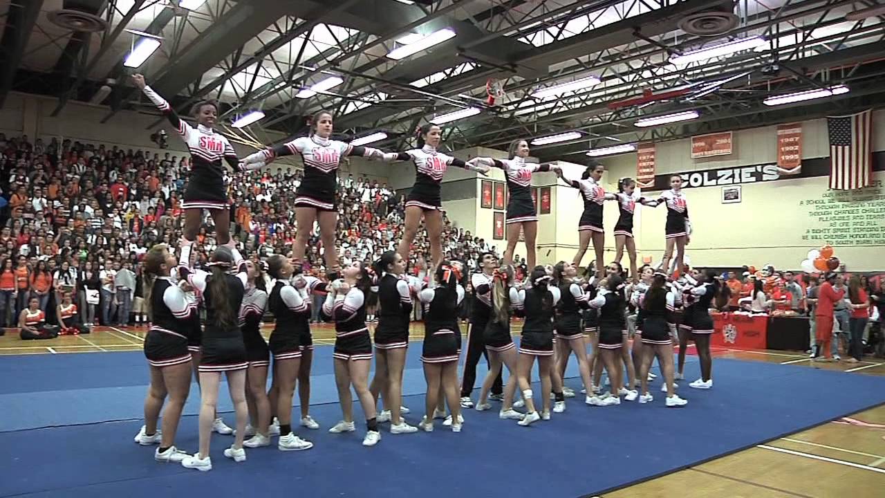 South Miami Sr. High Cheerleaders at 2011 Homecoming Peprally [HD] ©™