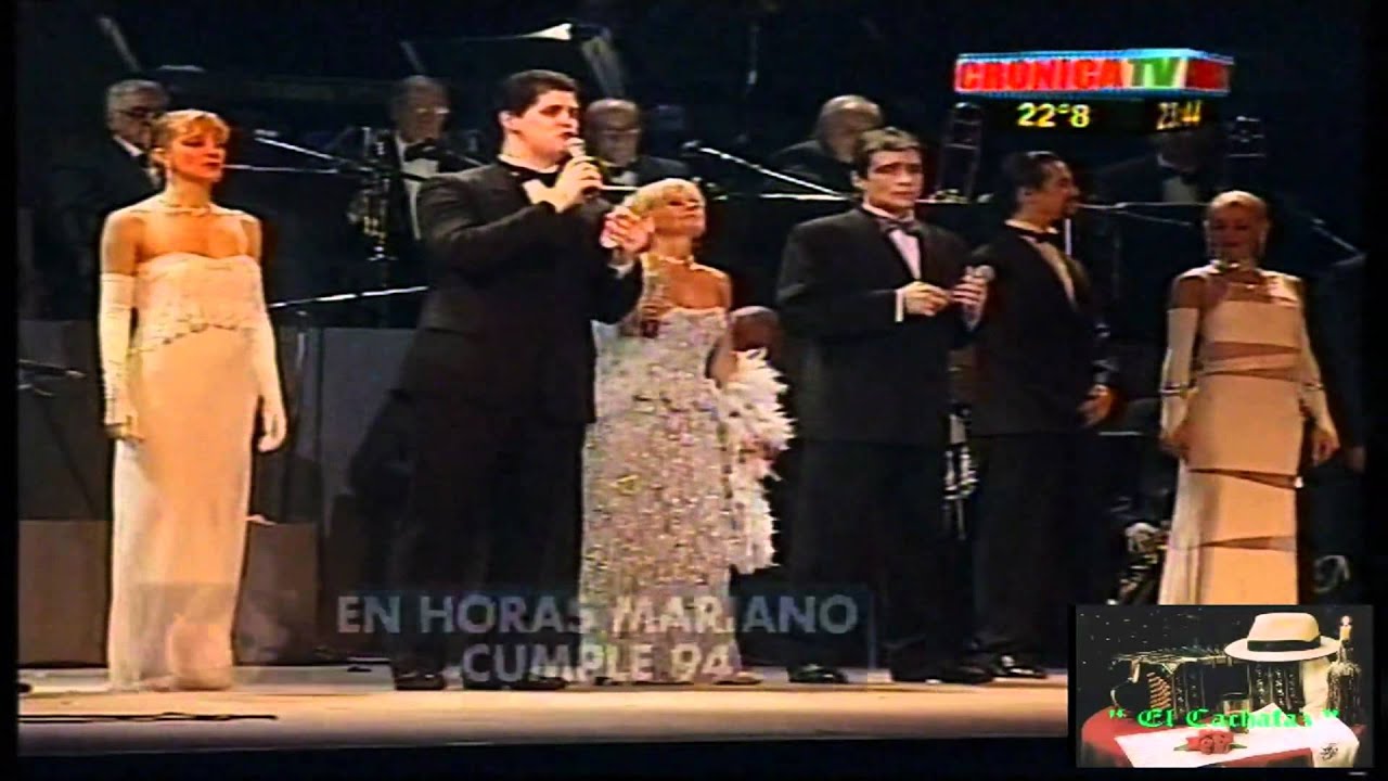 Mores. Orquesta y  Familia 