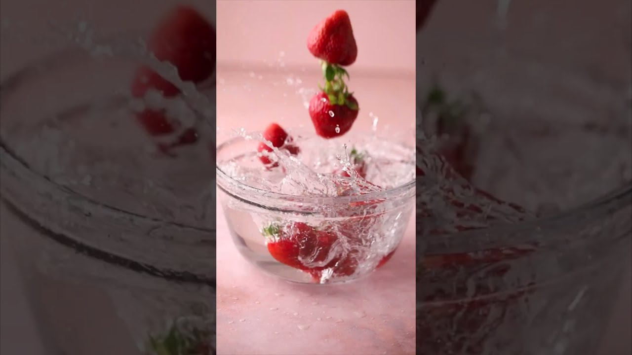 Easy 3-ingredient Strawberry Ice Cream recipe - Recipe link in description