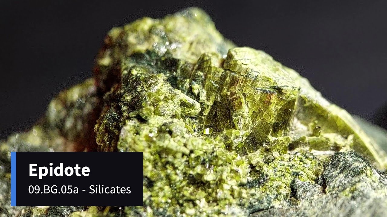 09.BG.05a - Epidote - #C83 - Minéraux