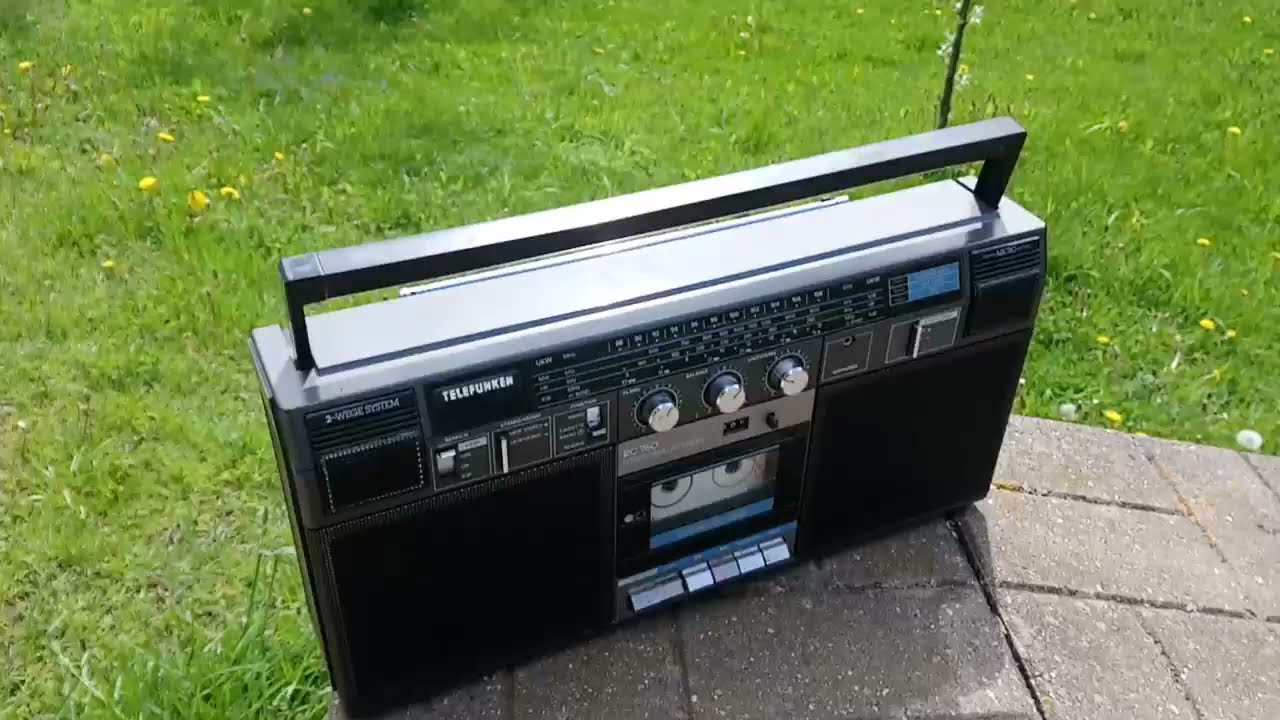 1985 Telefunken RC-760 boombox with built-in rechargeable batteries