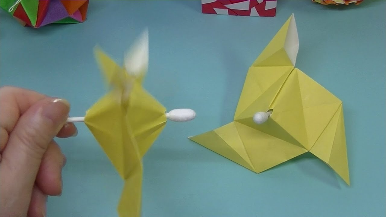 吹きかけるとクルクルと回る・折り紙1枚と糊と綿棒を使います・Origami  ・Mr coin origami channel１５
