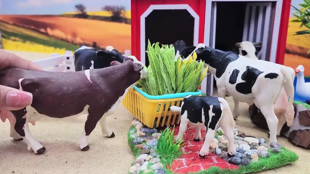 🌈64 Minutes Satisfying Build Barn for Cow, Pig | Farm Miniature | Caring for Piggy | DIY Cattle Farm