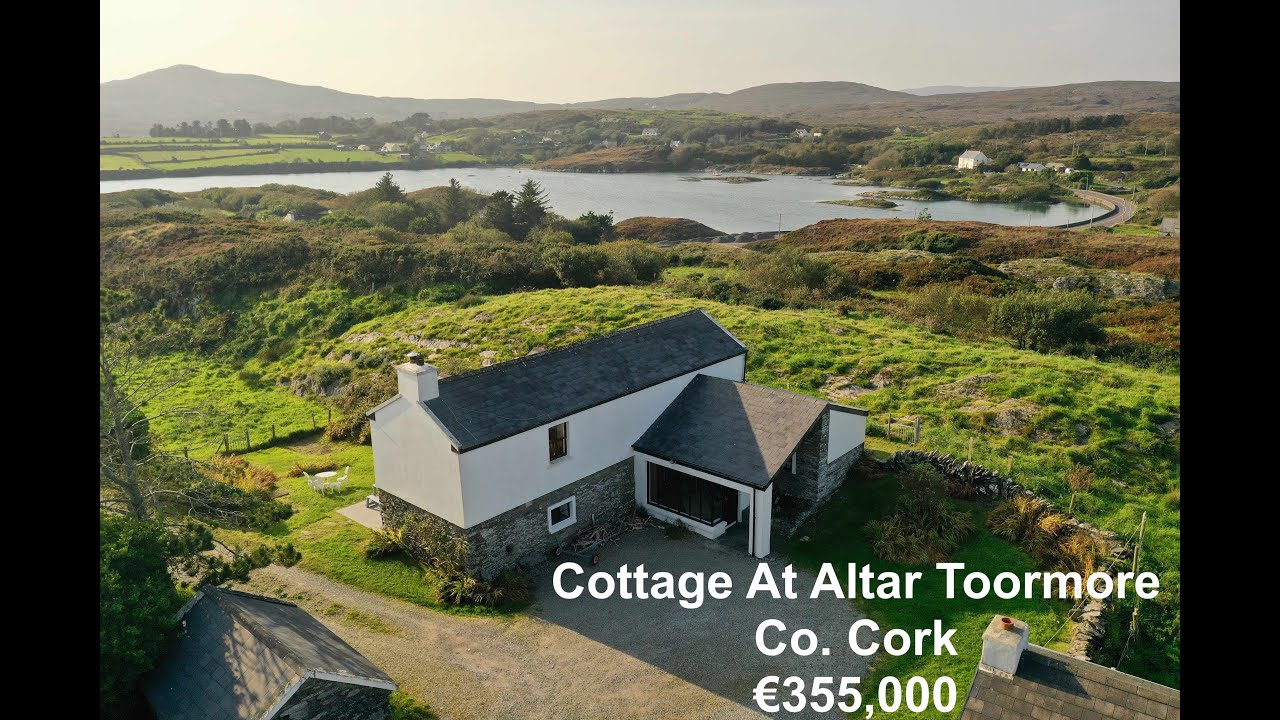 Cottage at Altar - Toormore County Cork