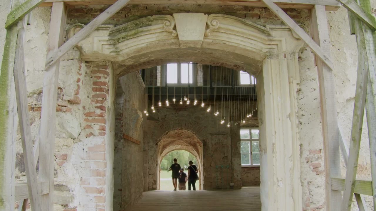 The B&aacute;nffy Castle, 2022
