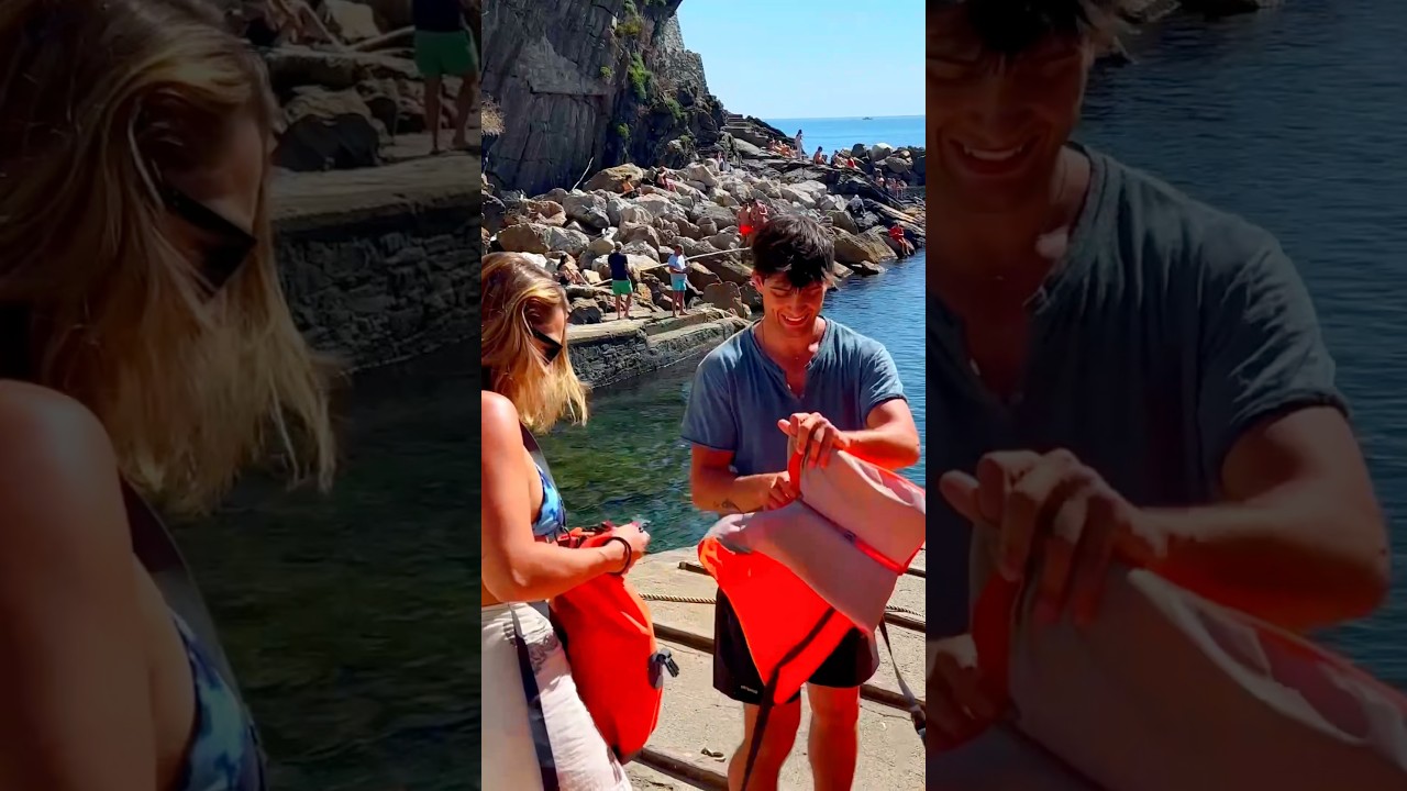 Isn&rsquo;t it nice to &ldquo;Torna a Cinque Terre&rdquo;?⛵️ #travelitaly #italy #travel #shorts #italytravelguide