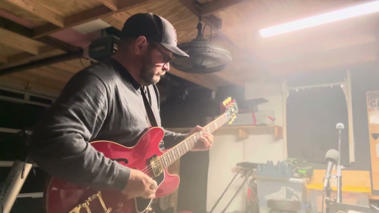 Epiphone (Back to the Future) limited edition