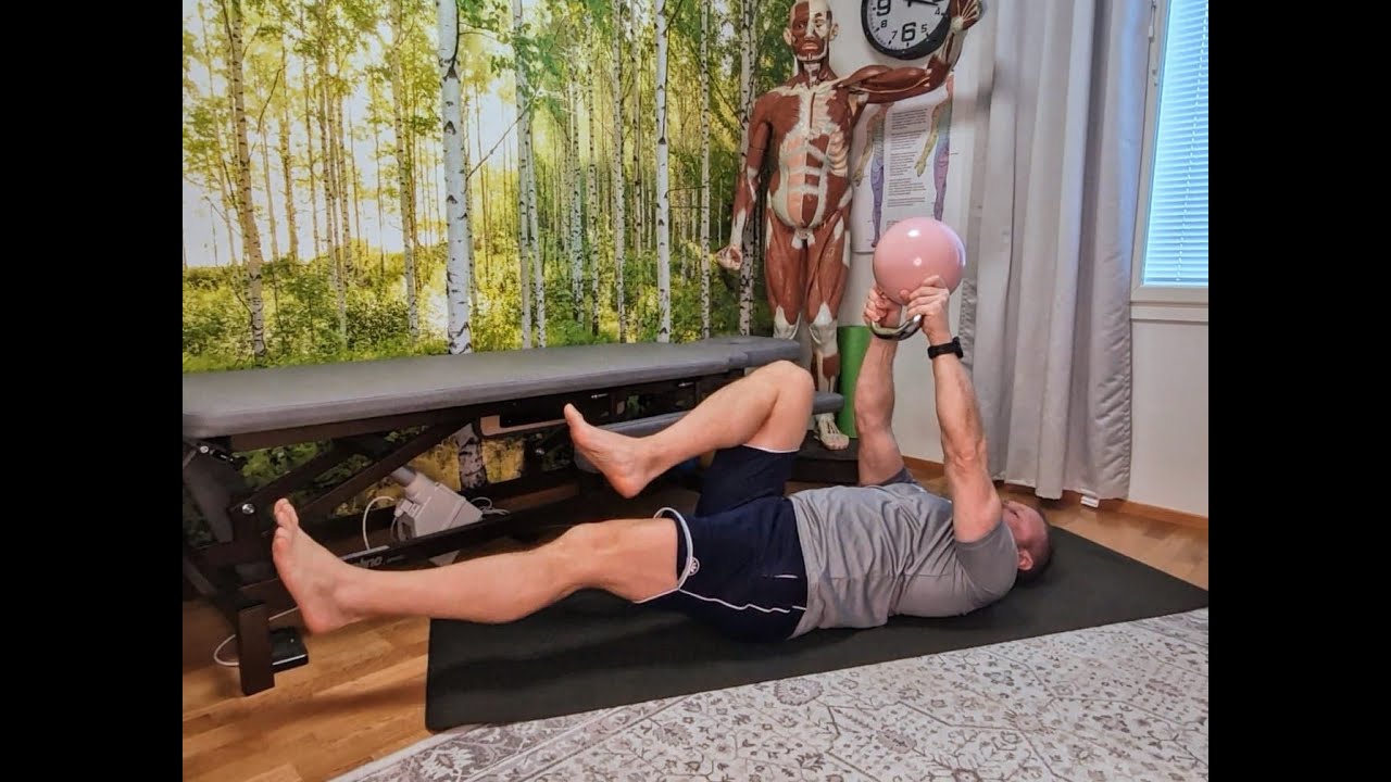 Miten treenata vatsalihaksia tehokkaasti? Opi aktivoimaan vatsalihakset oikein.