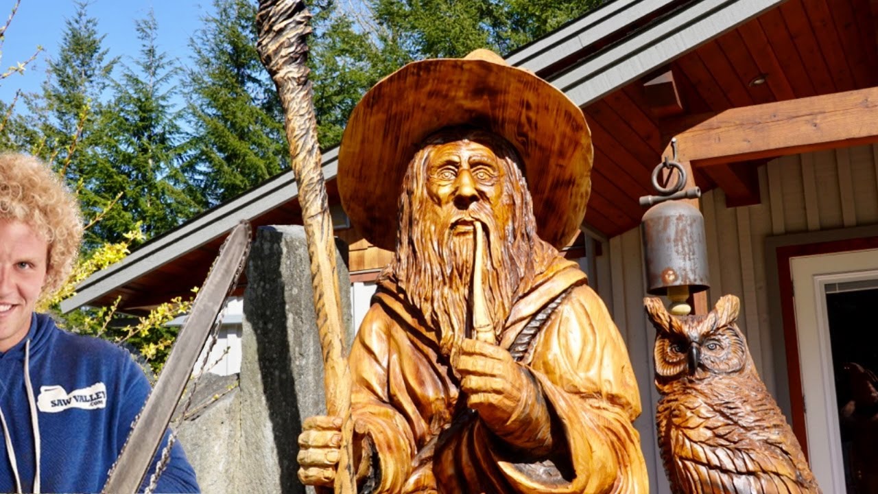 MAGNIFICENT CHAINSAW 8ft  WIZARD   Wood CARVING - Gandalf