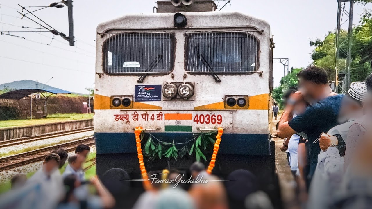 First Ever Train From MURDESHWAR! Murdeshwar-Yesvantpur Express, Krishnarajapuram WDP4D