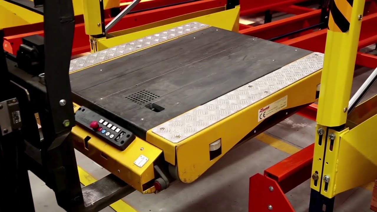 Armazém Automatizado Bertolini - Drive in para Carro Satélite