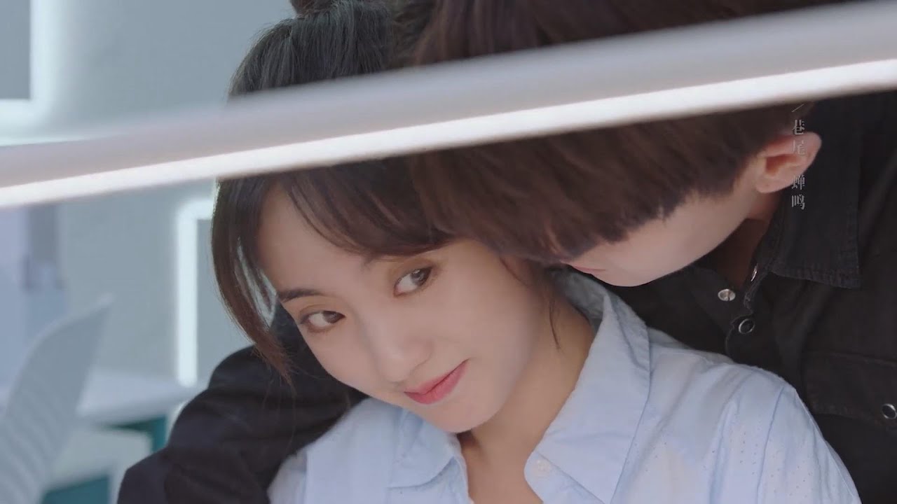 速看EP21🦎霸总陪灰姑娘加班，背后抱甜蜜教学，情敌想勾搭灰姑娘霸总吃醋阻止！🦎【乌鸦小姐与蜥蜴先生 miss crow with mr lizard】
