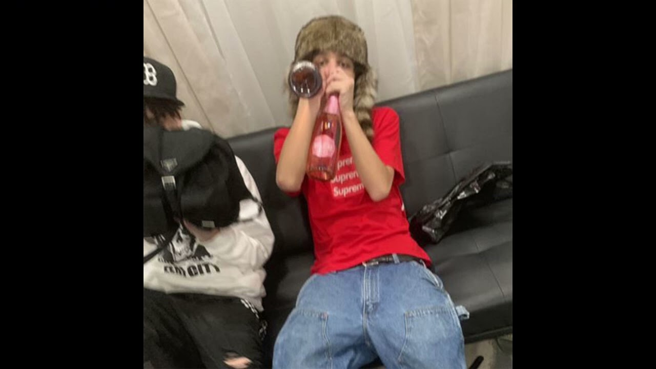 [free] xaviersobased + jerk type beat -  ”black beatles”