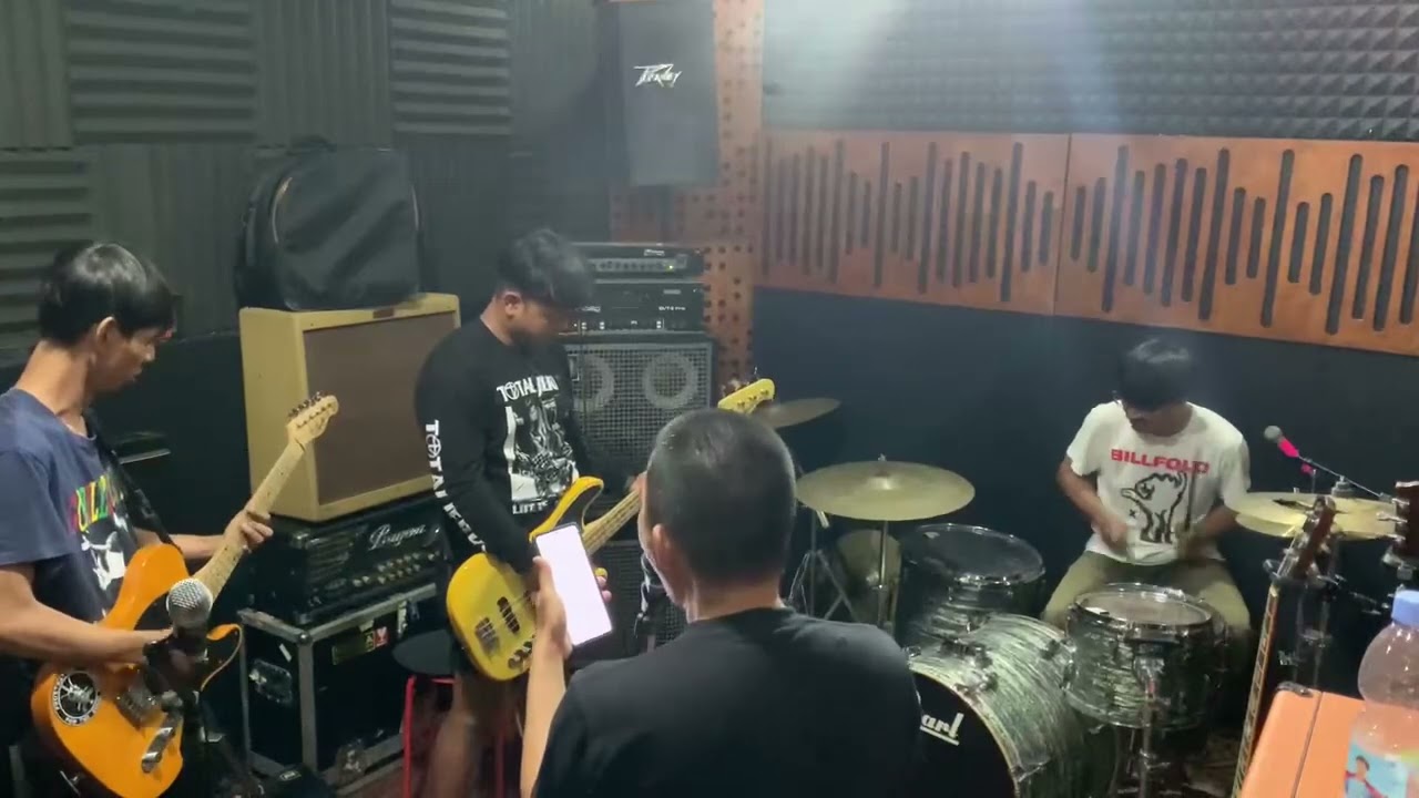 Penikam - Total Jerks (Rehearsal Studio Session)