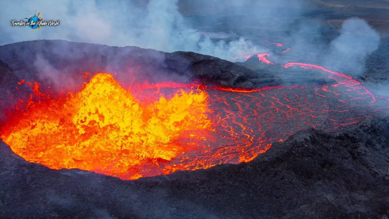 HUGE LAVA FLOWS WITH REAL SOUND OFFERS THE BEST VOLCANO ERUPTION ON EARTH! ICELAND VOLCANO, 2021