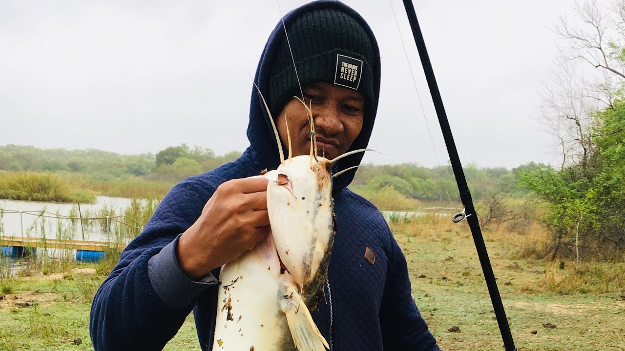 Episode 1: Sand River Dam|We caught a MONSTER FISH!