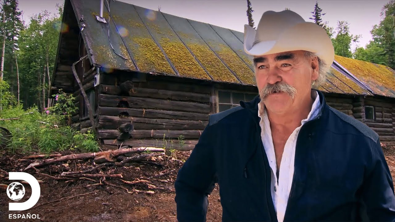 Llegan al rescate de una casa familiar | Vidas Remotas: La Granja Raney | Discovery en español