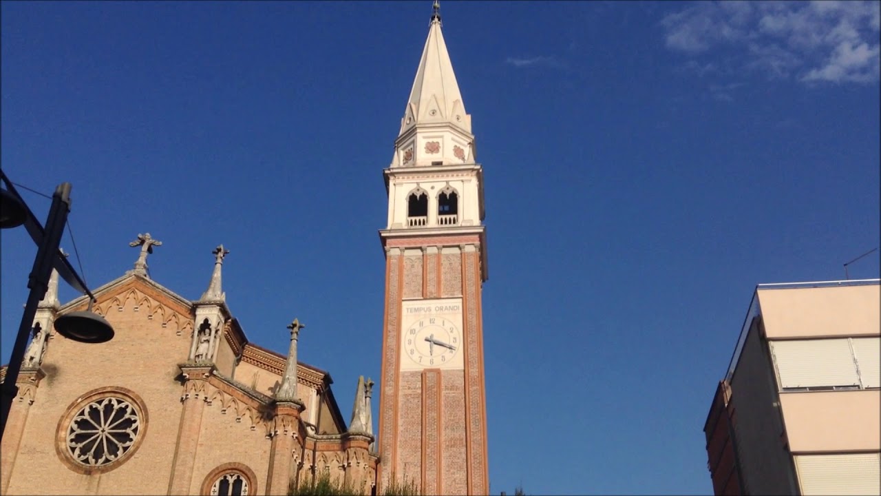 Le campane della Chiesa Arcipretale dei Santi Gervasio e Protasio a Carpenedo (Mestre, VE)
