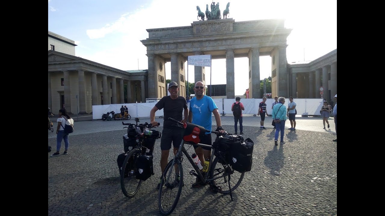 Fietsen van Arnhem naar Berlijn via de R1 in vogelvlucht! 8 dagen fietsen in 13 minuten.
