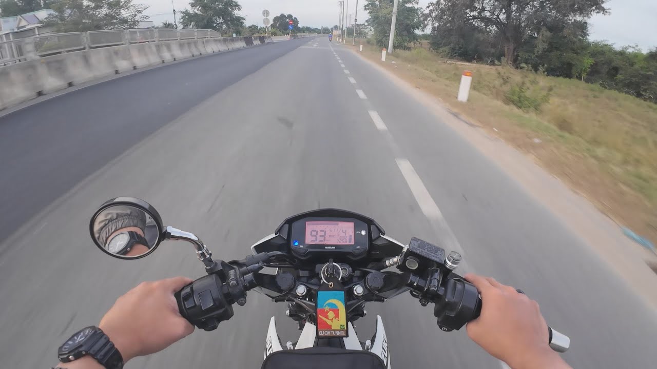 🟡 #1 Sài Gòn - Cam Ranh: Phượt đường dài 400 km với Suzuki Raider R150 Fi | Moto Vlog