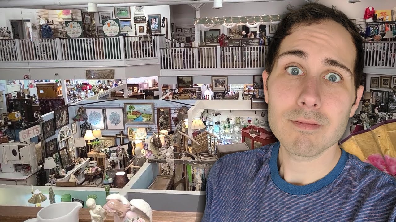 Be CAREFUL when Antique Shopping... Wildwood Florida