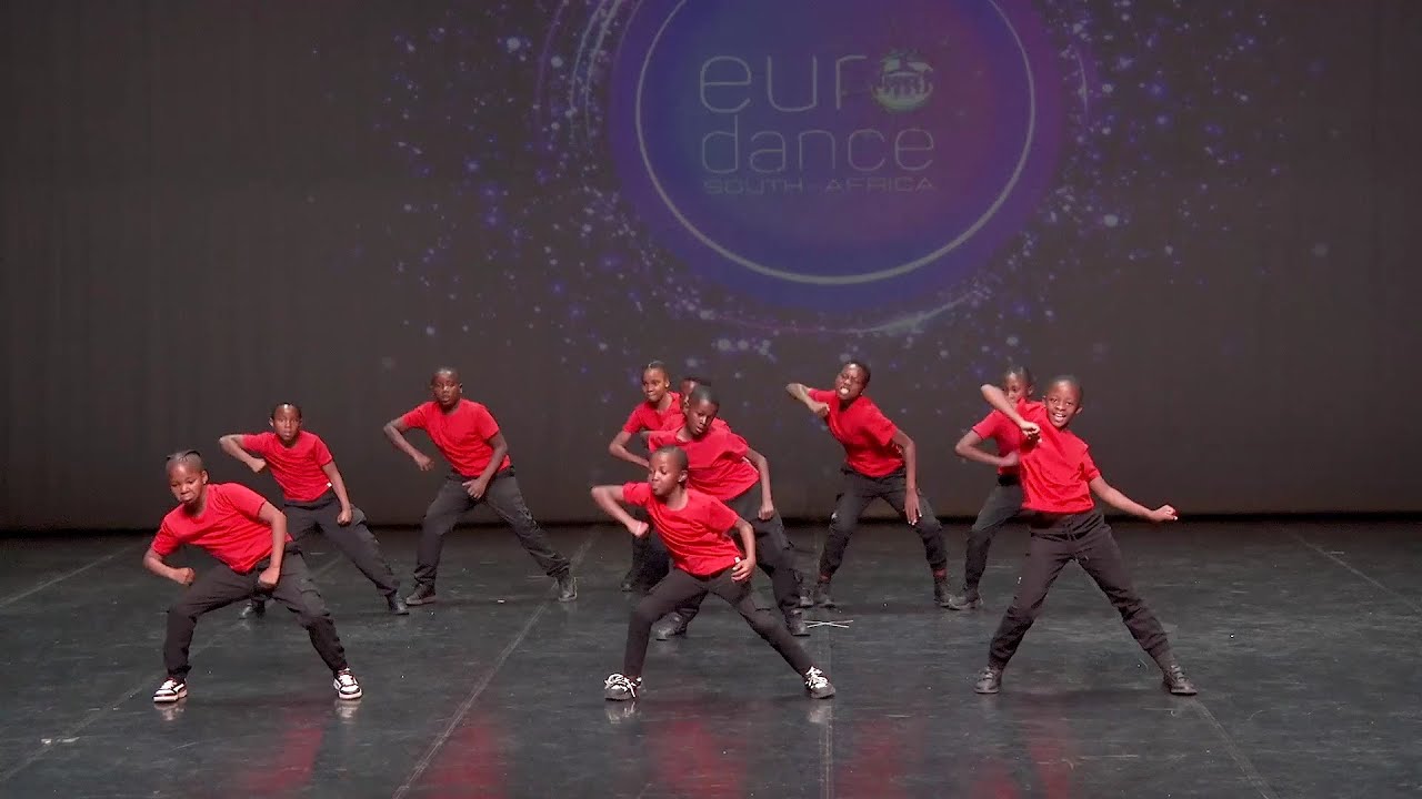 Groovie Folks Beginners | Kids Hip Hop Dance Performance | South African