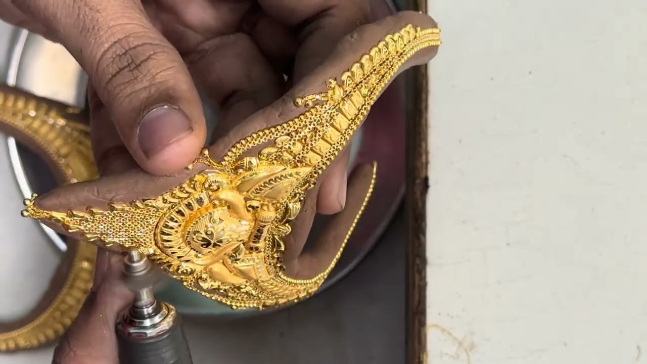 #gold #goldcutting #viral #viralvideo #youtubeshorts #jewellery 