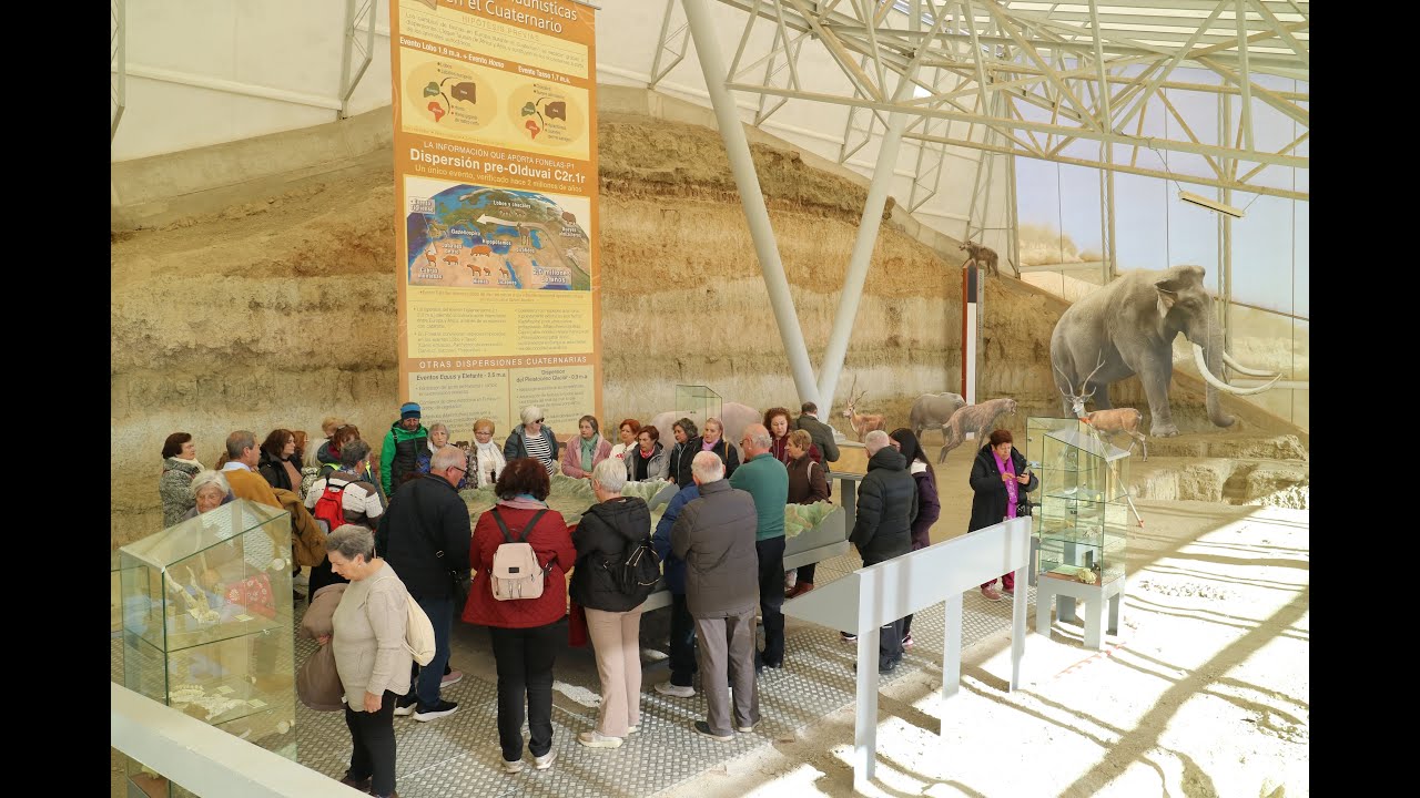 Viaje a Centro Paleontológico de Fonelas y Centro del Megalitismo de Gorafe