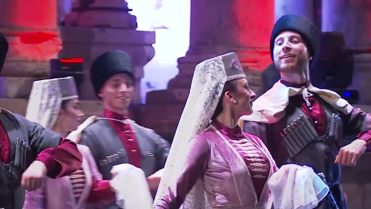 НыбжьыщIэ Хасэ Адыгэ Къафэ Гуп Удж Адыгей - Al Jeel Al Jadeed - Wij  Dance Jerash Festival 2022