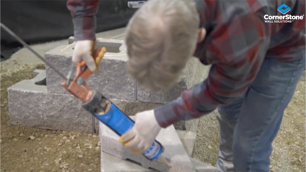 Installing Cutting & Capping retaining wall corners by Vern Dueck