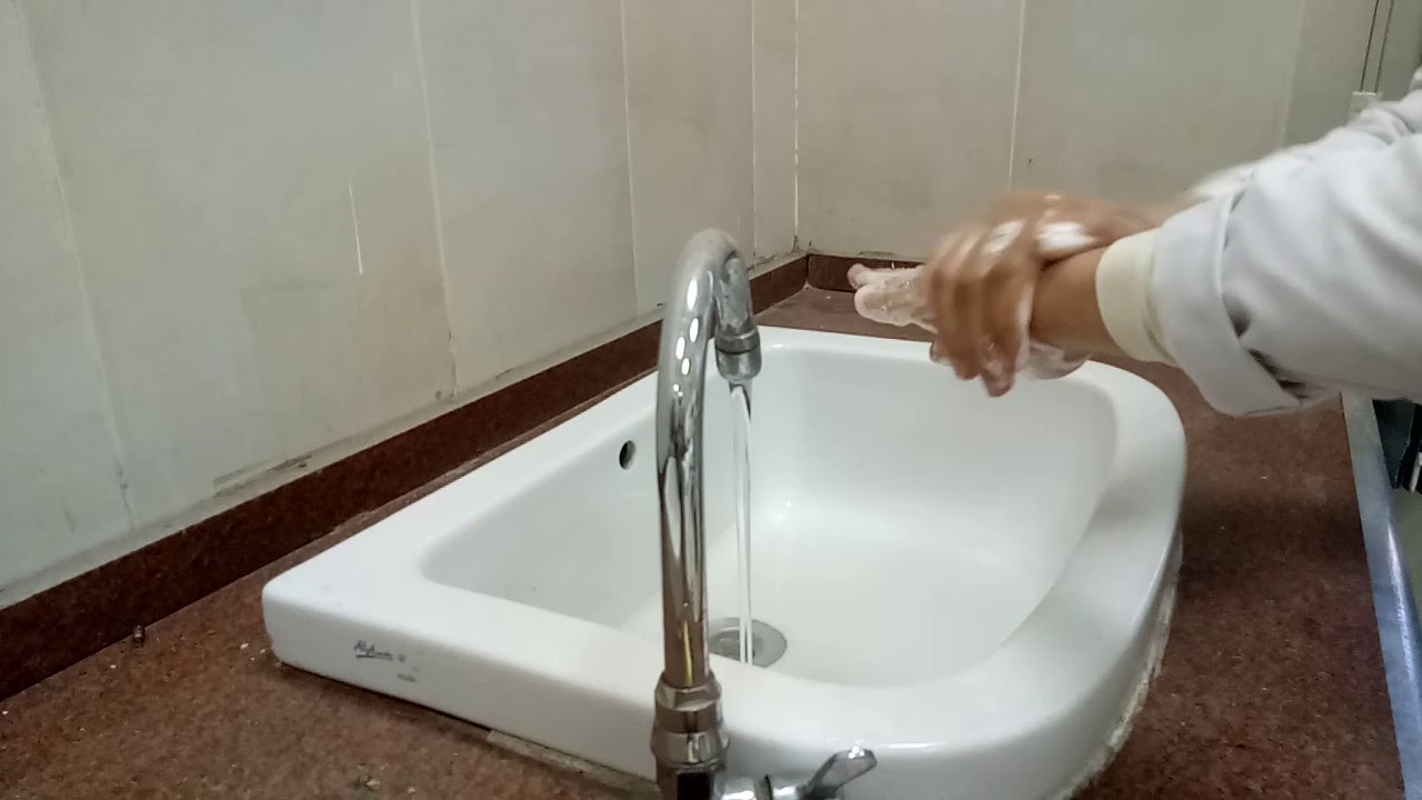 محاضرة تمريض باطنى جراحى عملى الفرقه الاولى بعنوان hand washing part2 د/ خلود عصام يوم   18/10/2020