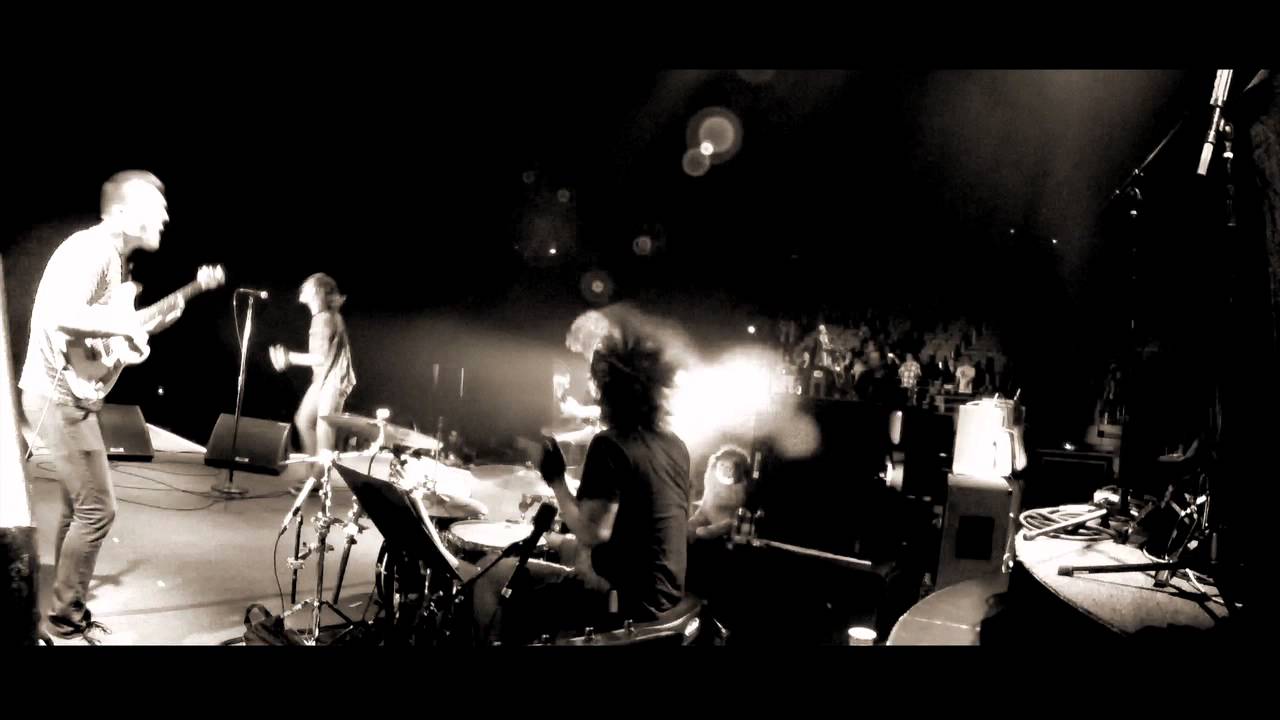 Cage the Elephant 