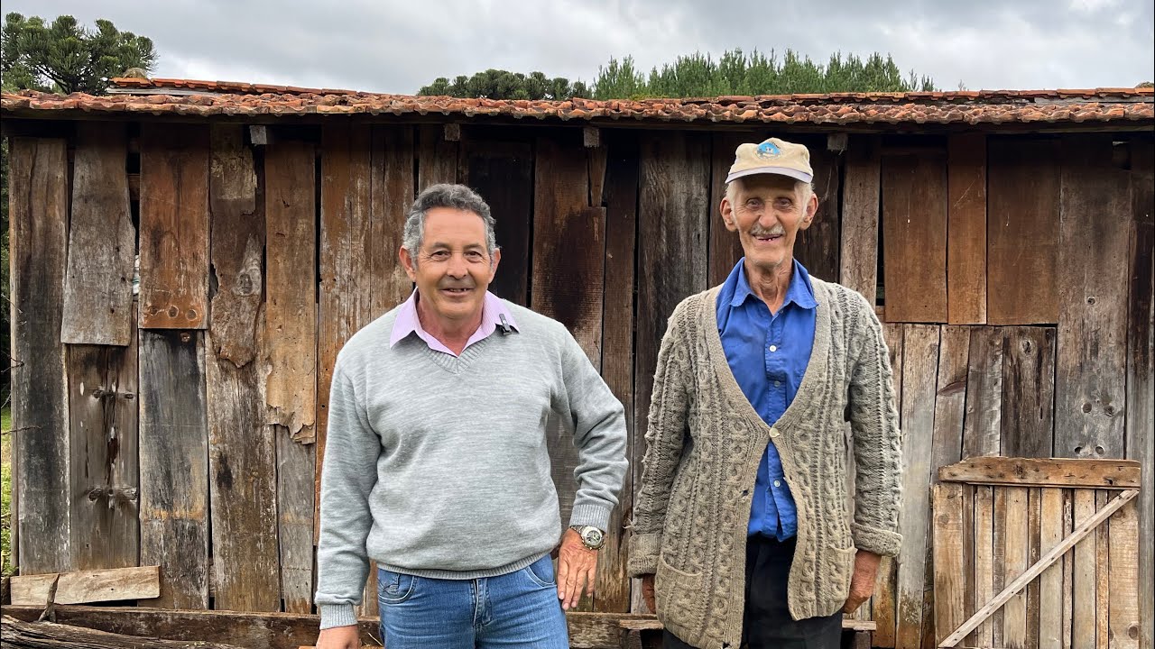 VISITANDO OS DOIS IRMÃOS MAIS INTELIGENTES DO BRASIL QUE LEVAM À VIDA COMO ANTIGAMENTE - OS FERRERA