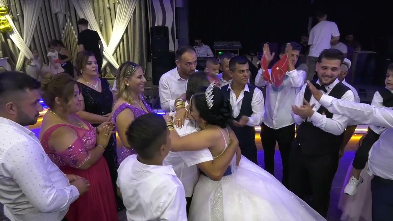 ELİF VE MERT GÜLER  DÜĞÜN PART 4  SARILAR DÜĞÜNÜ