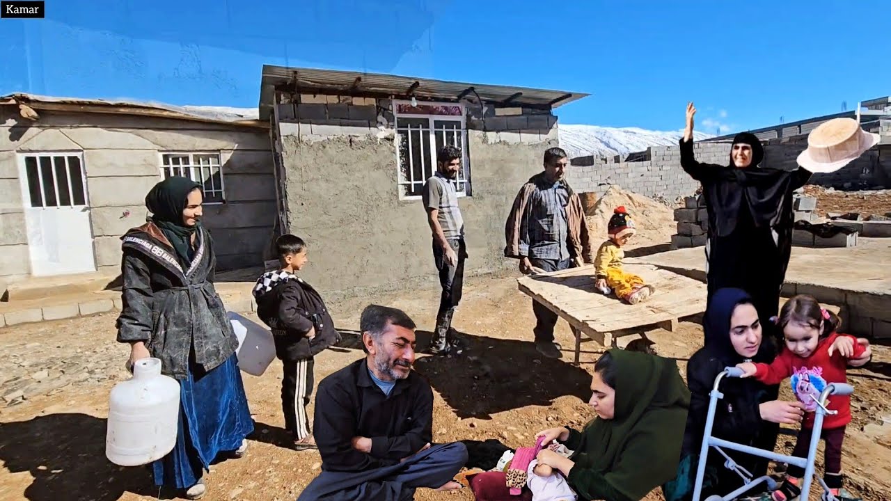 Nomadic Life: The Challenges and Exciting Moments of the Kamar Family
