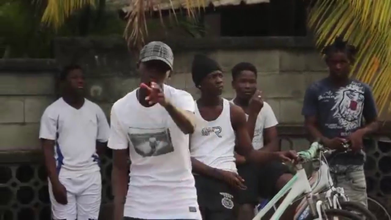 CHOUCHOU - MOVE BAD (Clip Officiel)