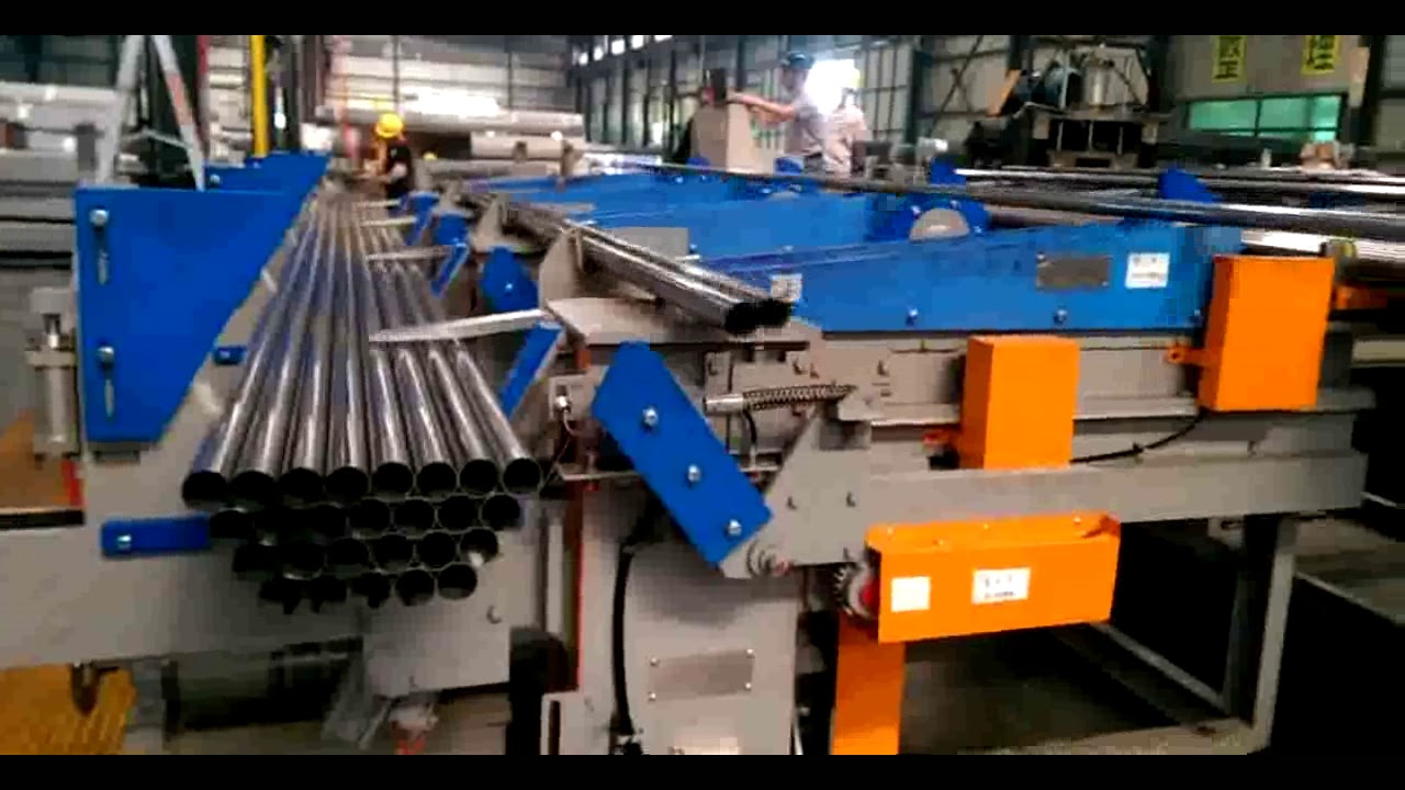 automatic steel pipe bundle stacking forming machine