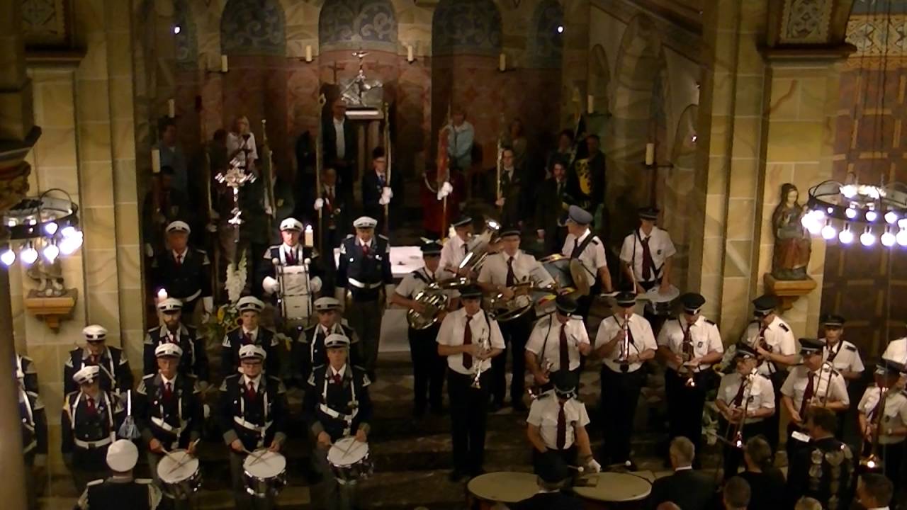 Großer Zapfenstreich Ratingen - Lintorf 20.08.2016 in St . Anna