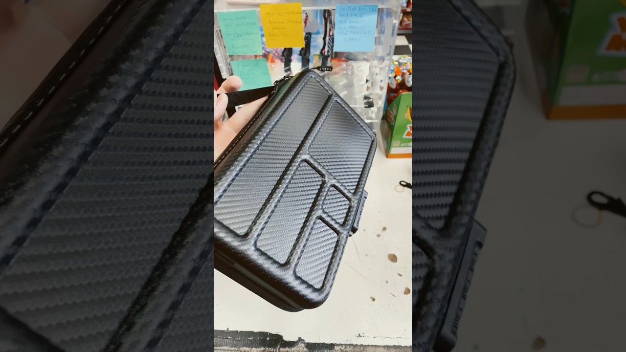 Carbon Fiber Vault Knife Case! This is really COOL! 😎 #shorts #knife #gear #edc #cool #ytshorts