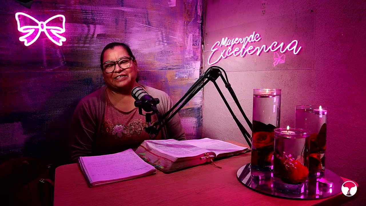 Mujer De Excelencia - Carmen Conde - 7 Febrero