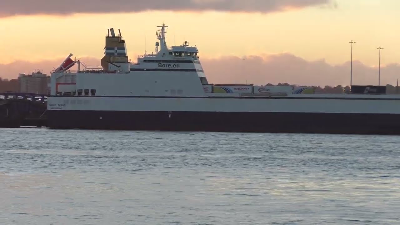 Bore Song Ro-Ro Cargo Vessel IMO 9443566, River Mersey, Liverpool, England 12th December 2025