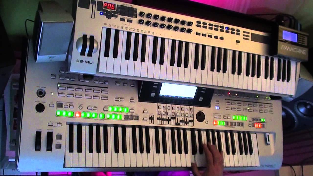 smalltown boy - bronski beat remix on tyros 3