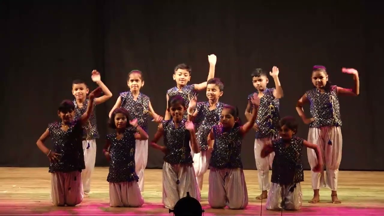 Rind Posh Maal - Std 3rd Dance Performance