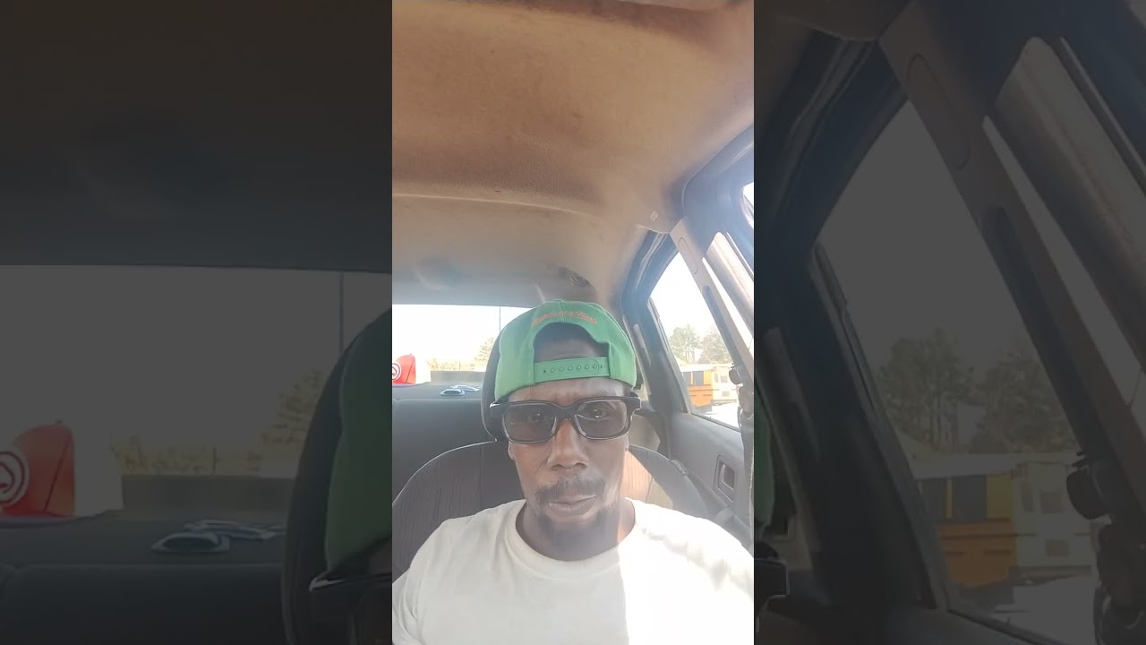I'm not throwing my $300 Jordans in the dumpster 👀🤔🤦😅😅🤣 #laugh #funny #wow #youtube #entertainment 