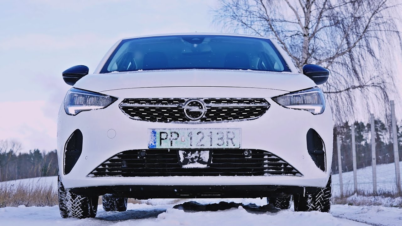 Opel Corsa E - czyli elektryk w zimowych warunkach. Ile kilometr&oacute;w można nim przejechać?